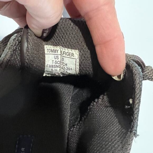 Tommy Hilfiger men’s size 13 fashion sneakers - Picture 8 of 10